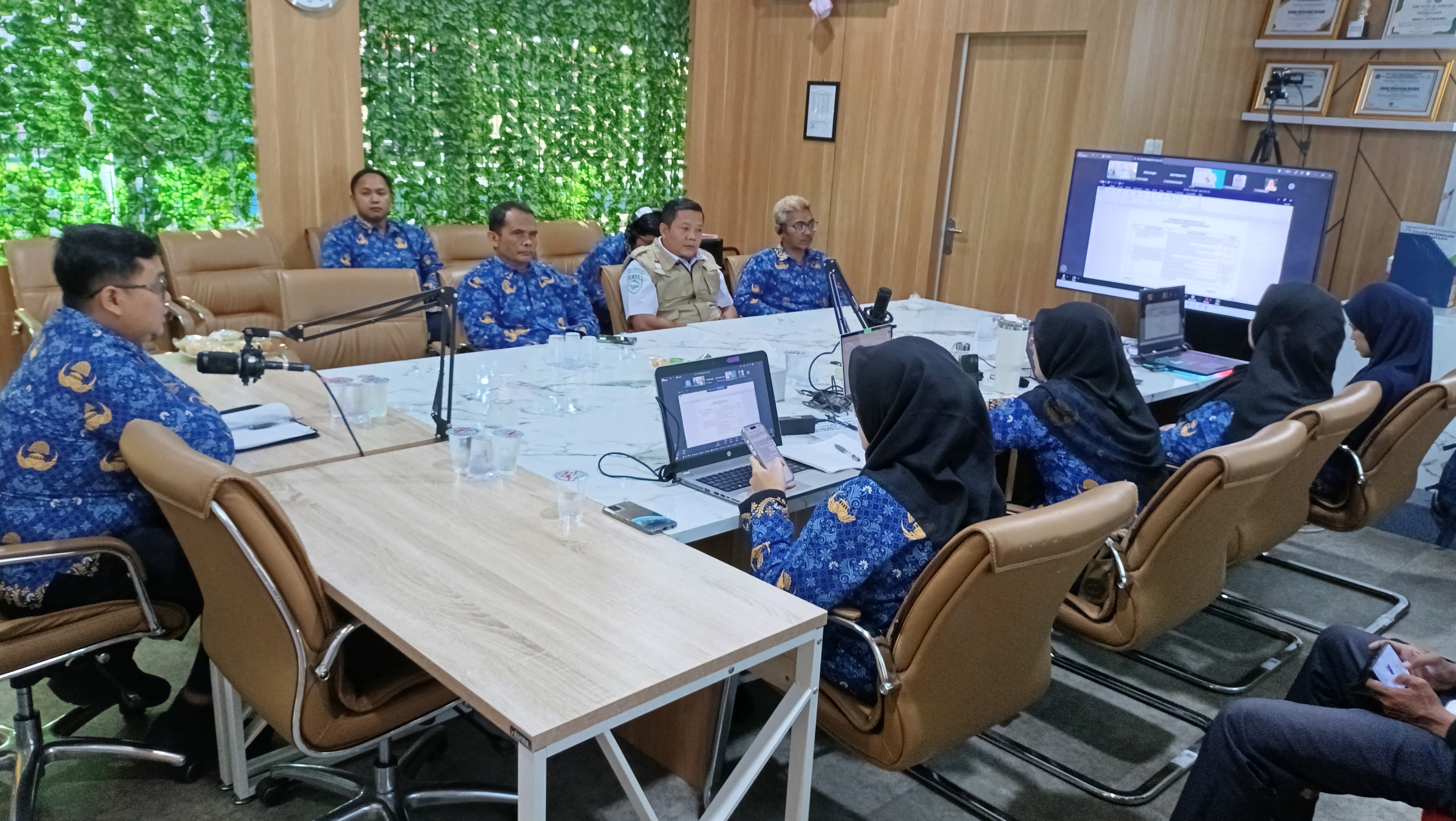 Tingkatkan Kinerja Melalui Rapat Pegawai Stamet Kertajati